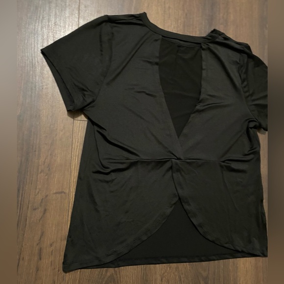Women’s Fitkicks Crossover Black Shirt M - Picture 8 of 9